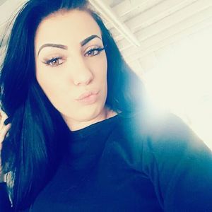 Meet your Posher, Annie